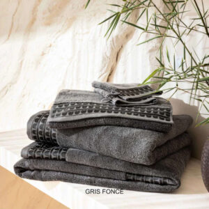 drap de bain gris fonce