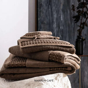 drap de bain marron cafe