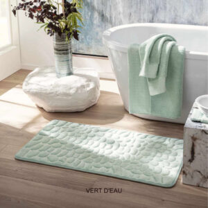 tapis de bain vert d eau